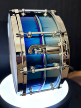Load image into Gallery viewer, TW custom Drum &quot;Aluminum&quot; Blue Gold

